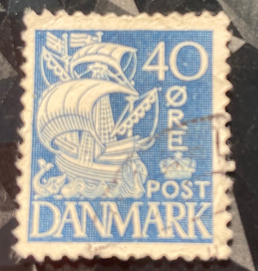 Timbre d'usage courant représentant une caravelle historique