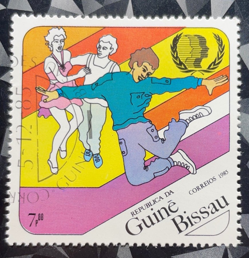 Année Internationale de la Jeunesse — La Danse Moderne / Breakdance